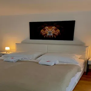 Mitte Apartment