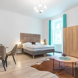 Elegant 1br Apt. - Great For Long Vienna