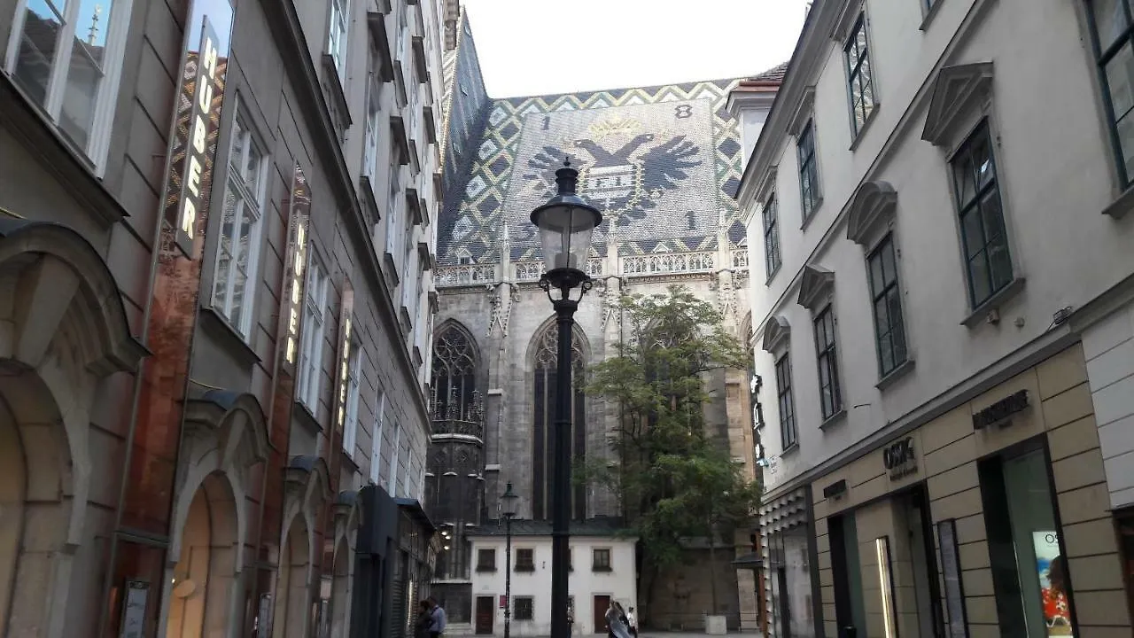 Apartment At St. Stephan Vienna Austria
